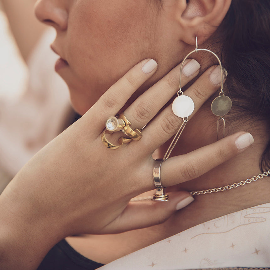 Oval Outline Earring