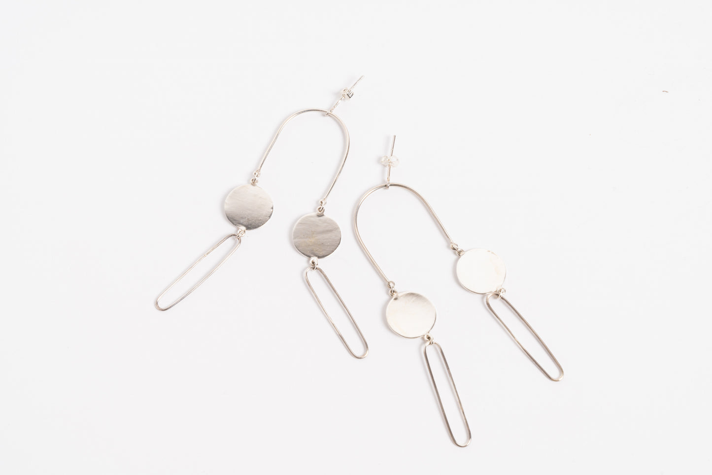 Oval Outline Earring